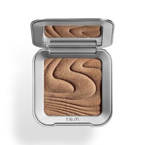 ✨ r.e.m. beauty Interstellar Bronzer – Out of Office Shade ✨
